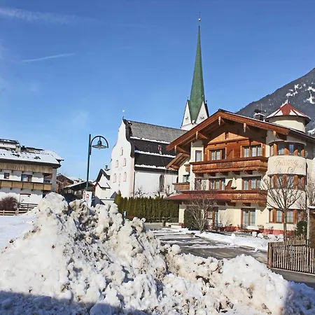 Apartment In Kaltenbach Near Ski Lift, Cleaning Included Apartamento *