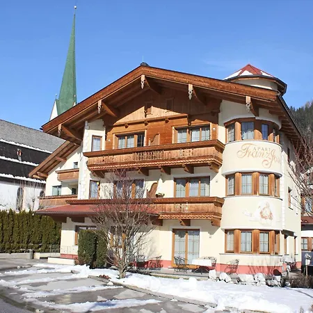 Apartment In Kaltenbach Near Ski Lift, Cleaning Included Apartamento Stumm